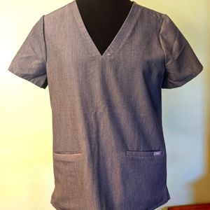 Figs Graphite Casma 3 pocket scrub top size Small